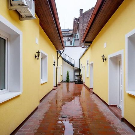 Cute Central Studio With Ac Budapest Luaran gambar